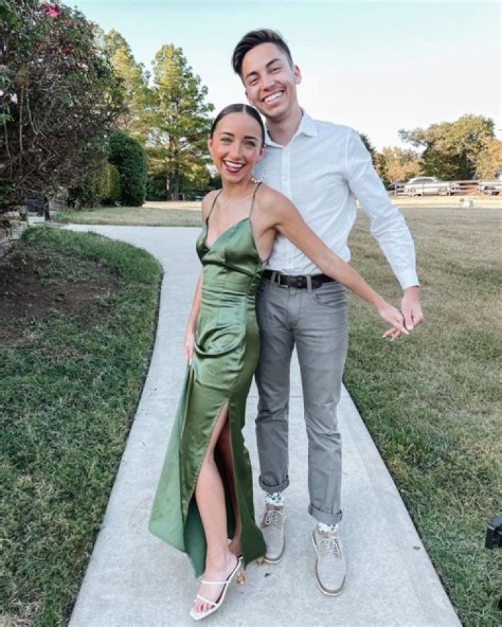 Asa Howard Age | Wiki, Net worth, Bio, Height, Girlfriend |