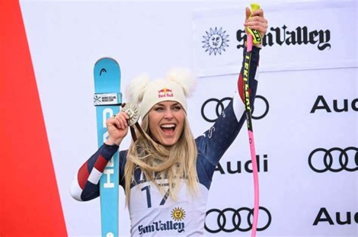 How tall is Lindsey Haun