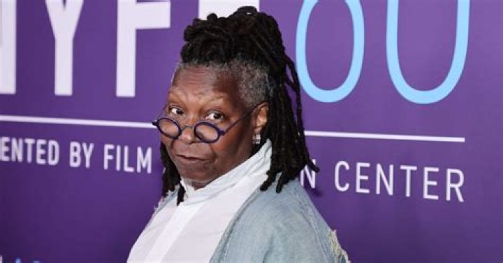 How tall is Whoopi Goldberg