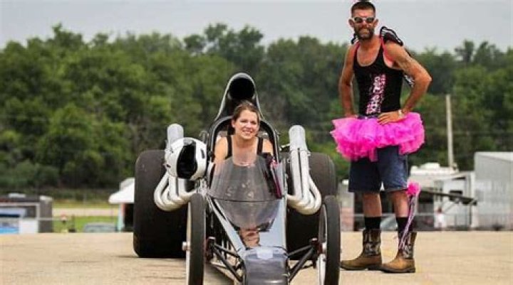 Jackie Braasch: Justin Shearer Aka Big Chief Girlfriend 2022