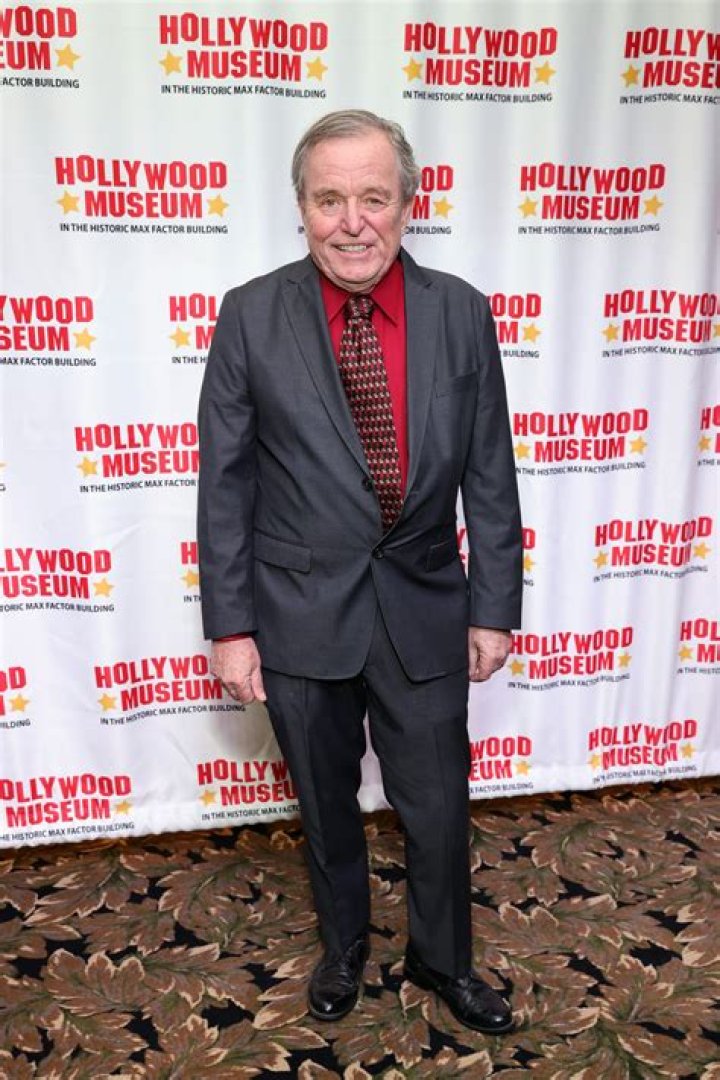Jerry Mathers Bio & Wiki: Net Worth, Age, Height & Weight