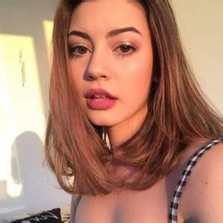 Keara Graves Biography | Age, Wiki, Net worth, Bio, Height, Ethnicity, Boyfriend, Relationship|