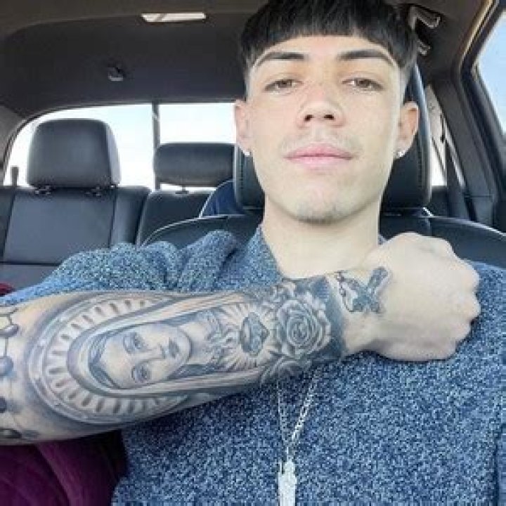 Polo Gonzalez Age | Wiki, Net worth, Bio, Height, Girlfriend