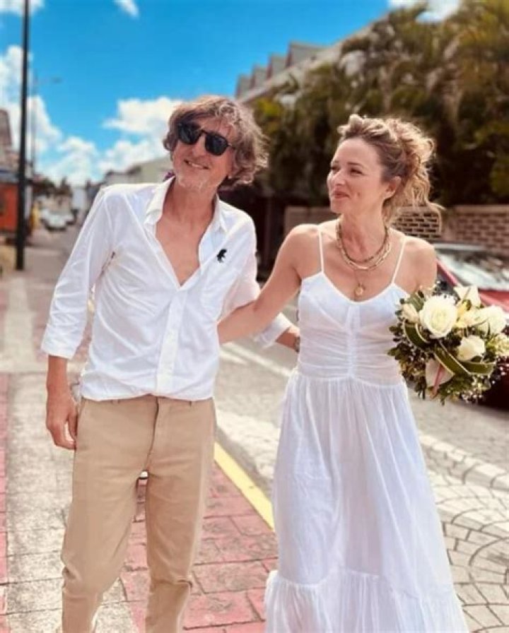 Qui Est Le Mari De Karen ?